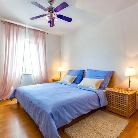 شقة Ruza - Near Cikat And Centre With Private Parking *
